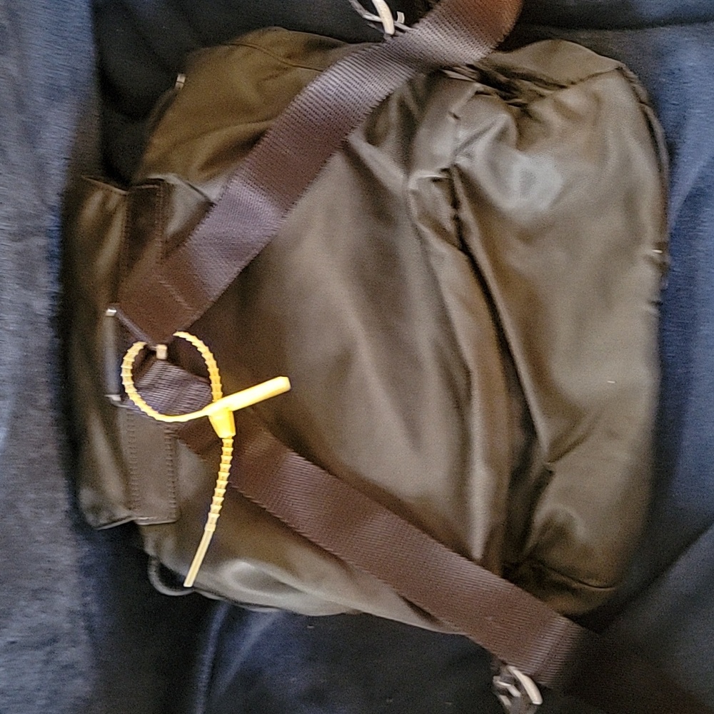 Authentic PRADA Olive Green Nylon & Leather Backpack - Picture 3 of 5